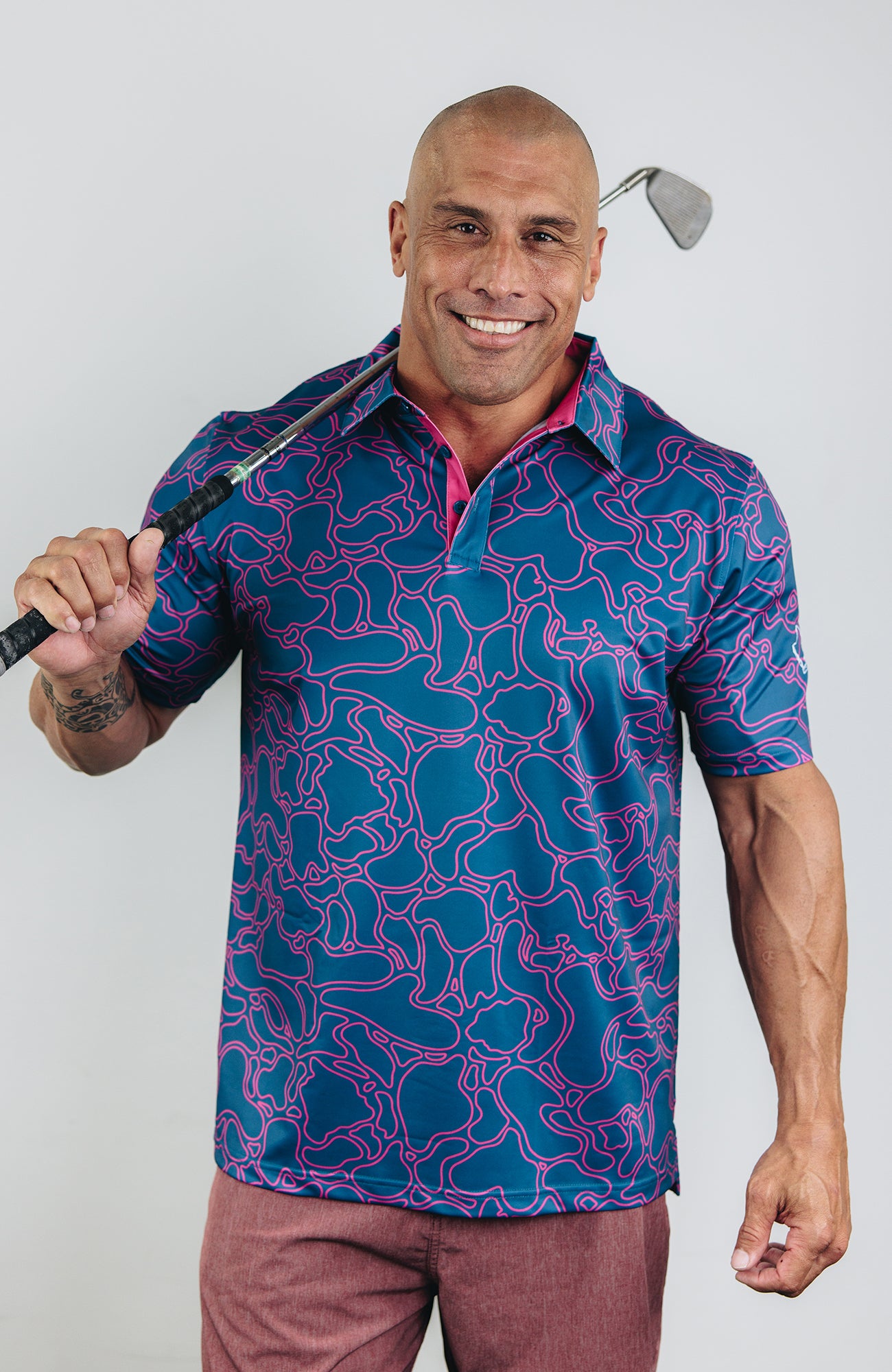 "Island Coral" Contrast - OGA Men's Polo - Deep Blue / Magenta